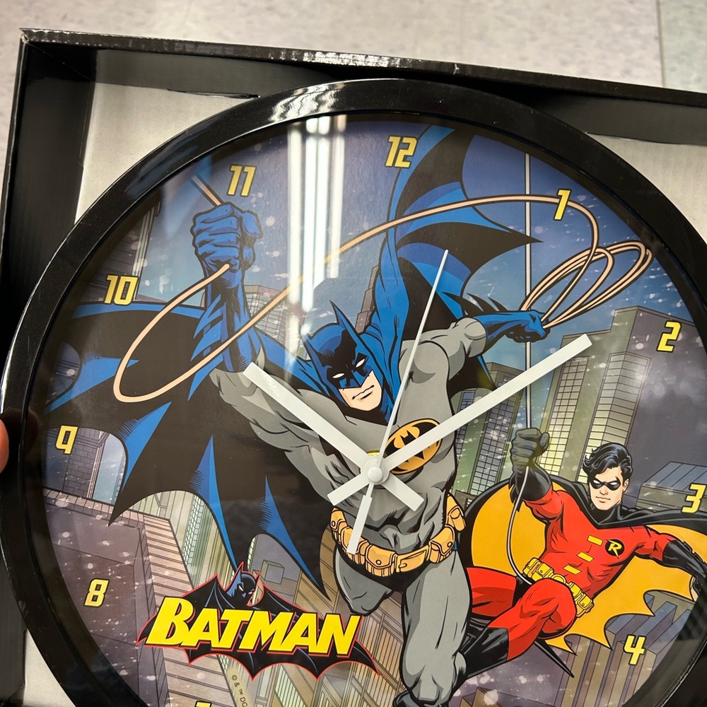 NWT Batman decorative wall clock